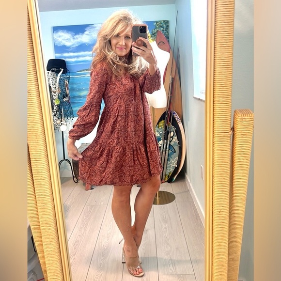 Rachel Ashwell Rust Paisley Tiered Boho Mini Dress EUC Long Sleeve Size S - Picture 4 of 11